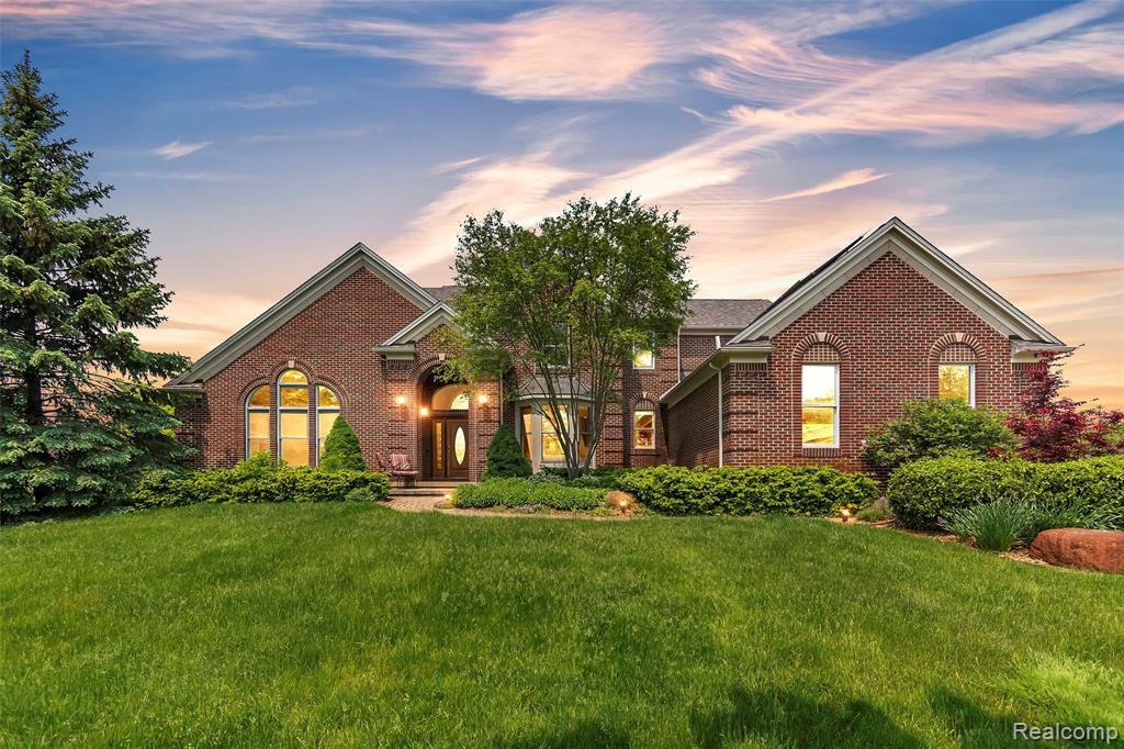 2910 Tessmer Road - Photo 1