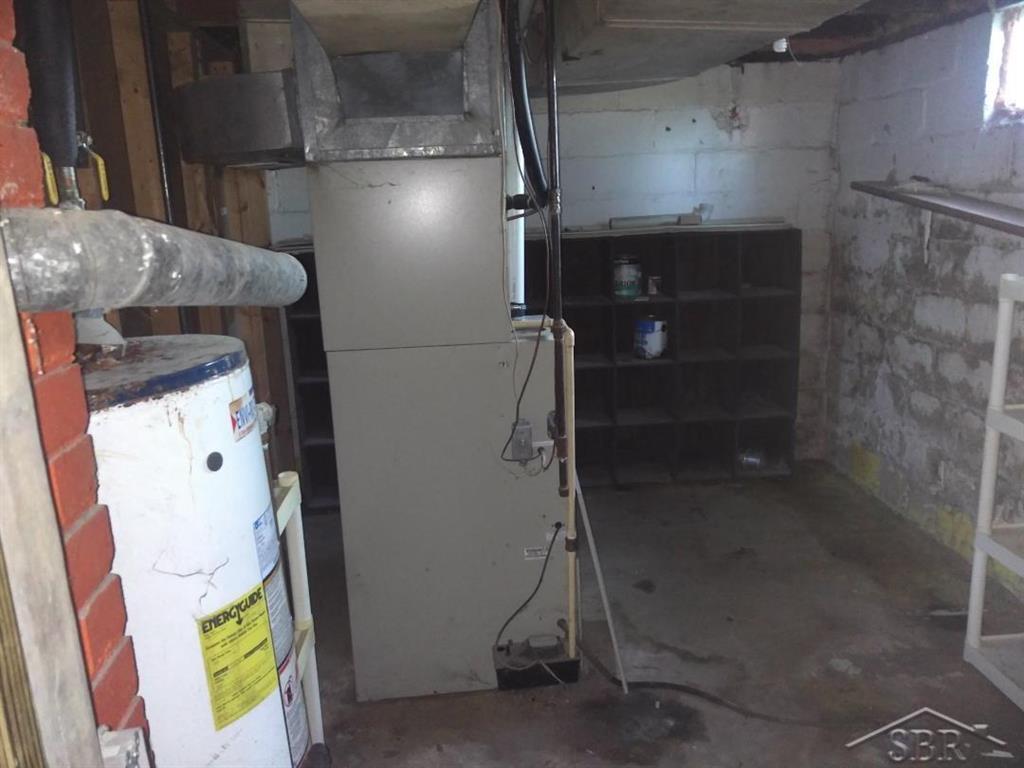 3481 Mallory - Photo 1