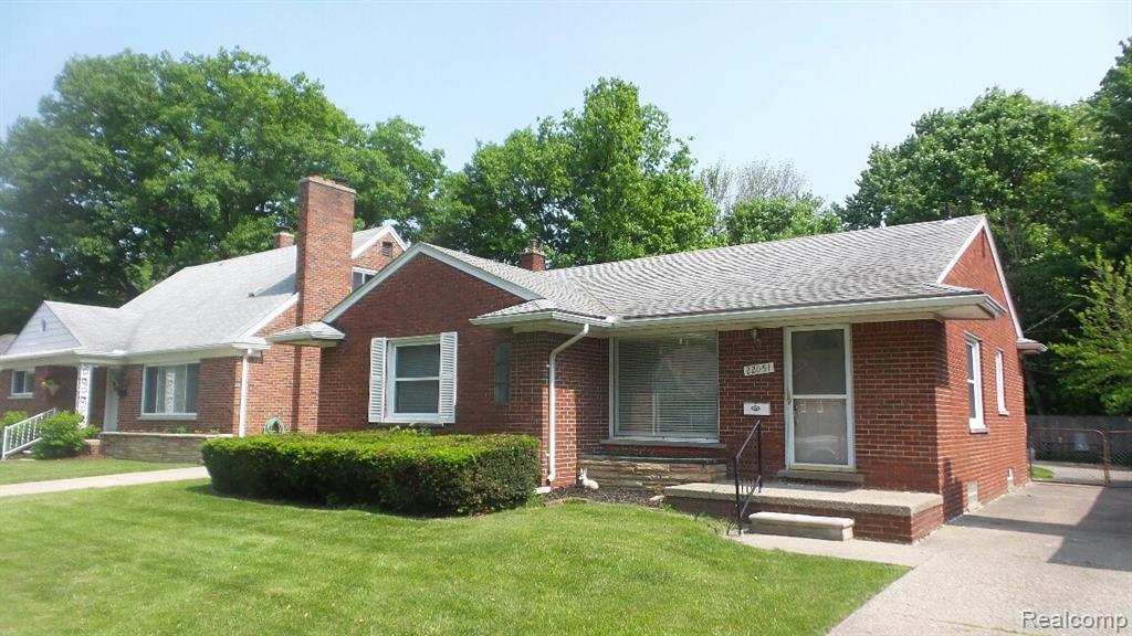 22051 Mauer Street - Photo 1