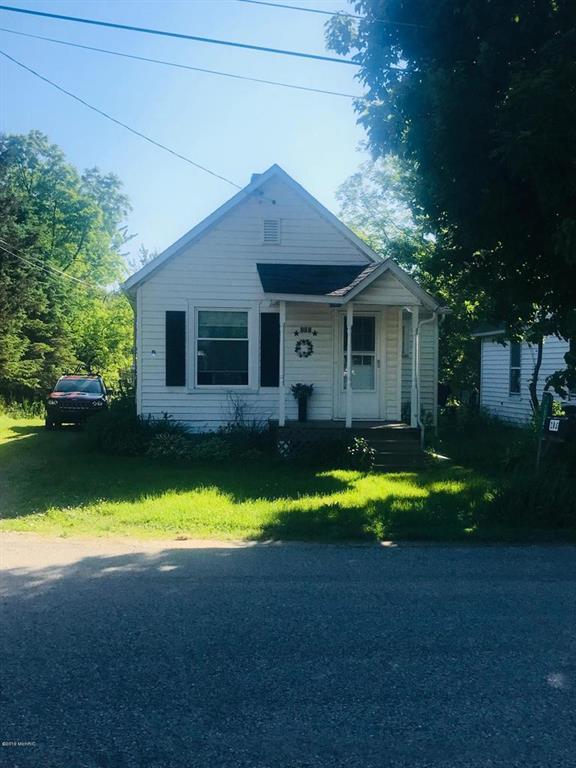 205 Water St - Photo 1