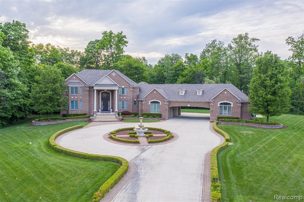 14859 Timberwoods Court - Photo 1