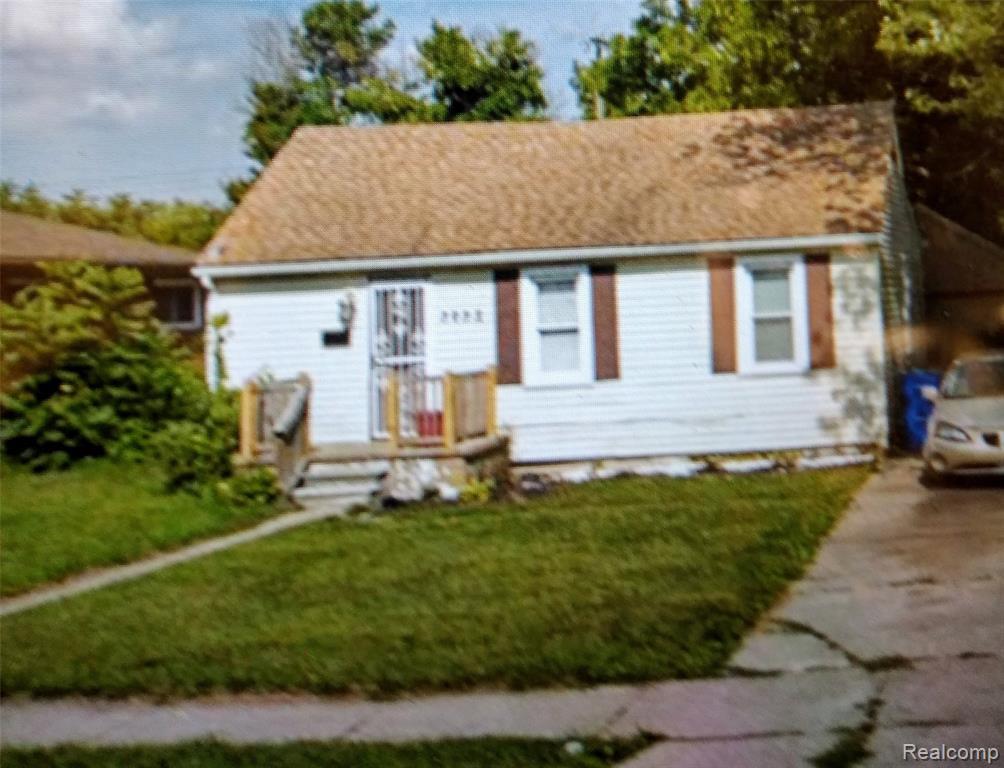 3233 John Daly Street - Photo 1