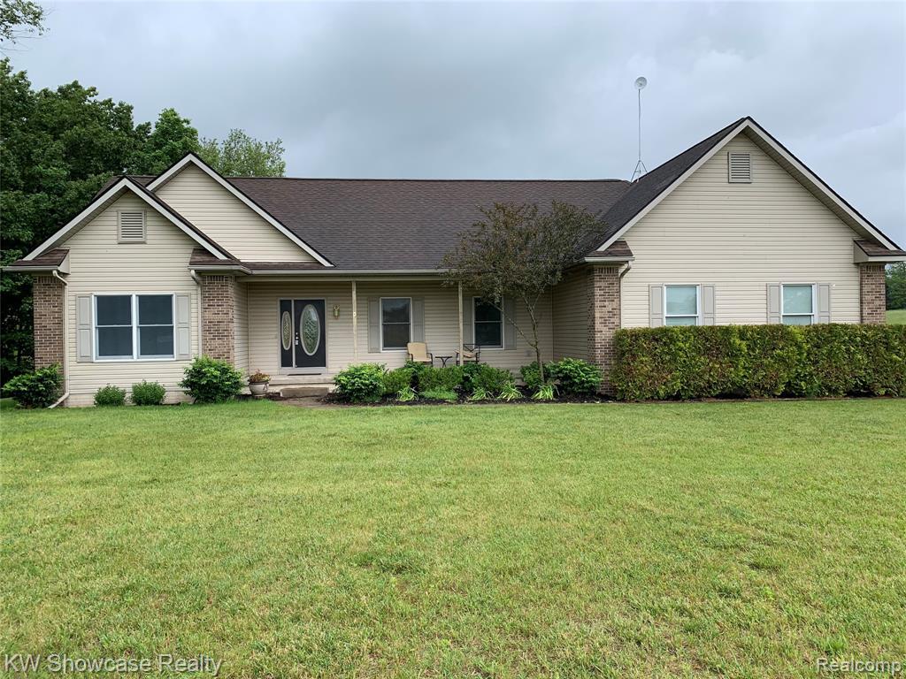 1025 Deer Valley - Photo 1