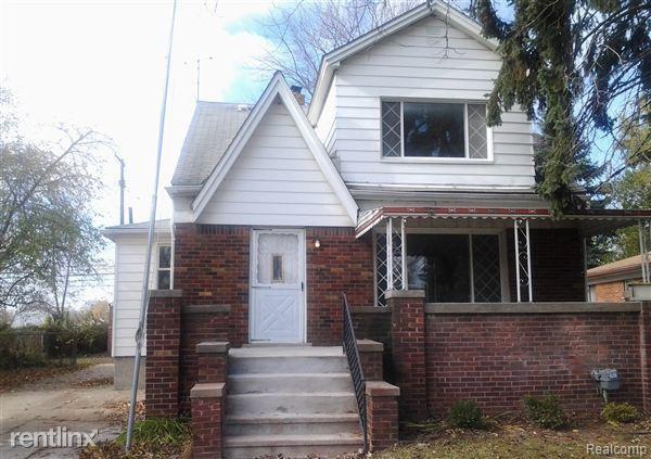22061 Beechwood Avenue - Photo 1