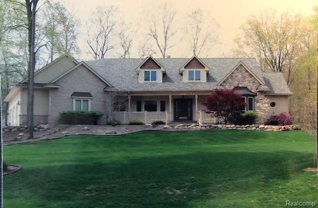 7925 Oak Knoll - Photo 1