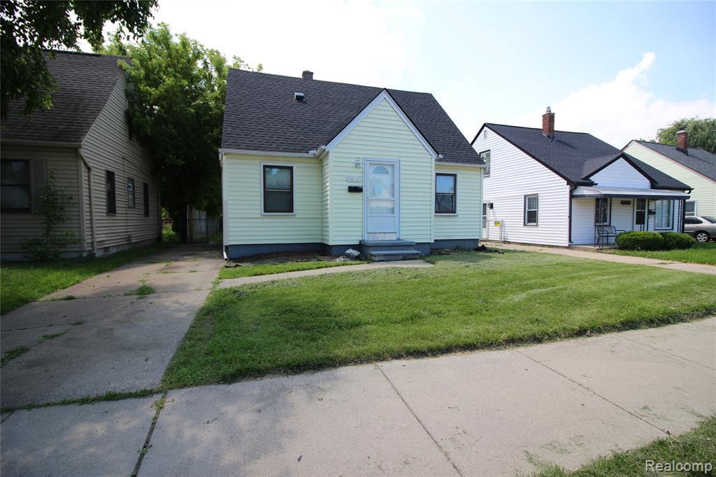 28315 Essex Street - Photo 1