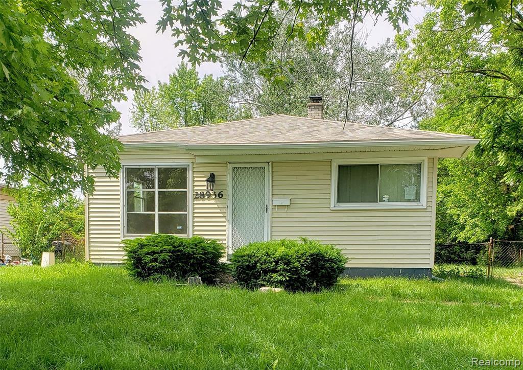 28936 Rosewood Street - Photo 1