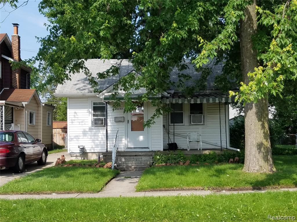 23777 Hoover Avenue - Photo 1