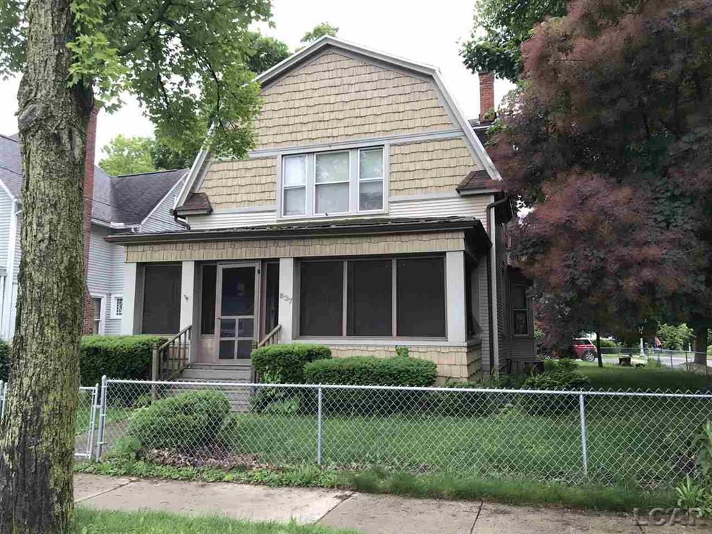 837 Maumee - Photo 1