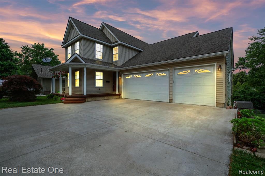 2928 Rowan Boulevard - Photo 1