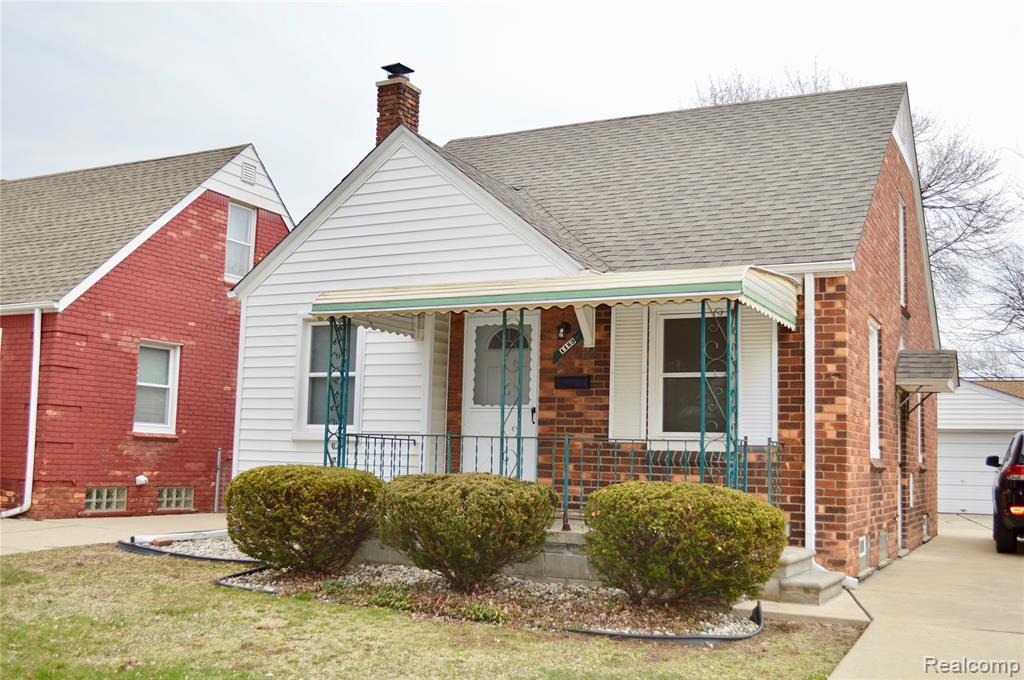 1163 17TH Street - Photo 1