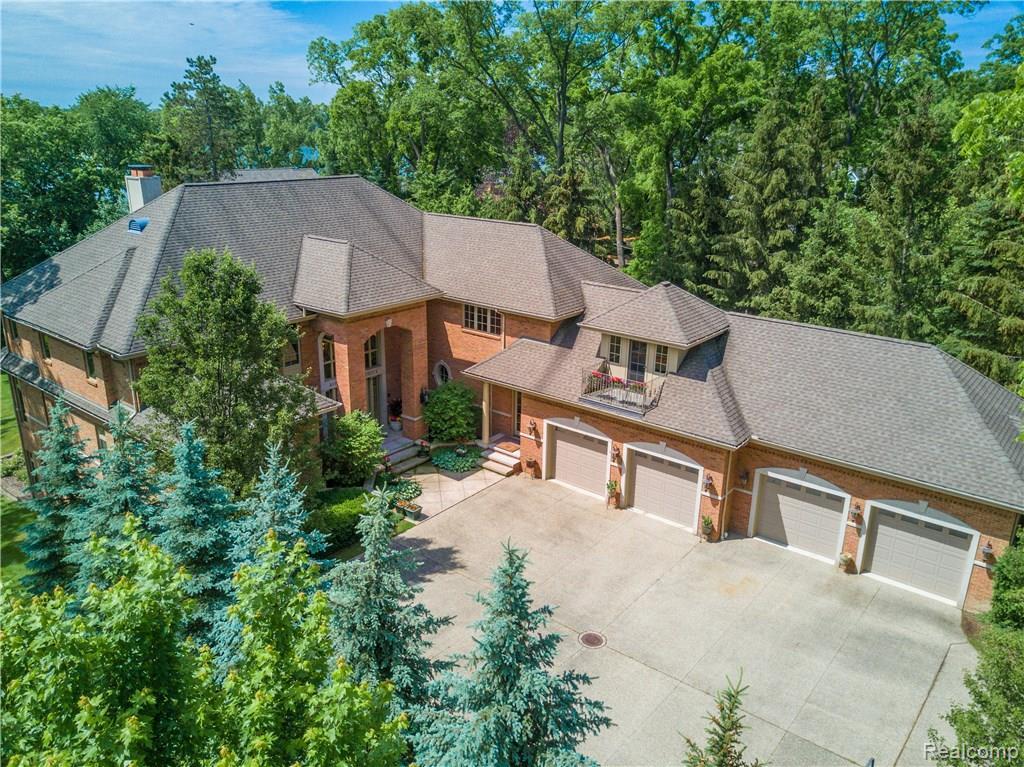 4359 Oak Grove Drive - Photo 1