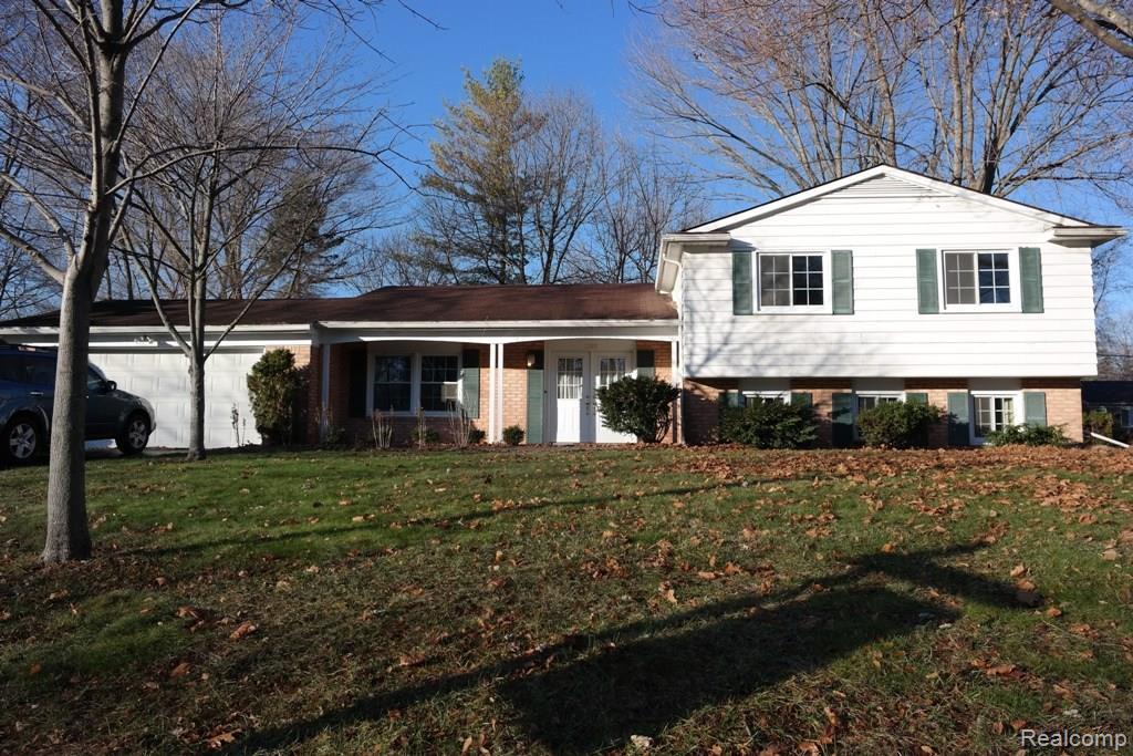7388 Glengrove - Photo 1
