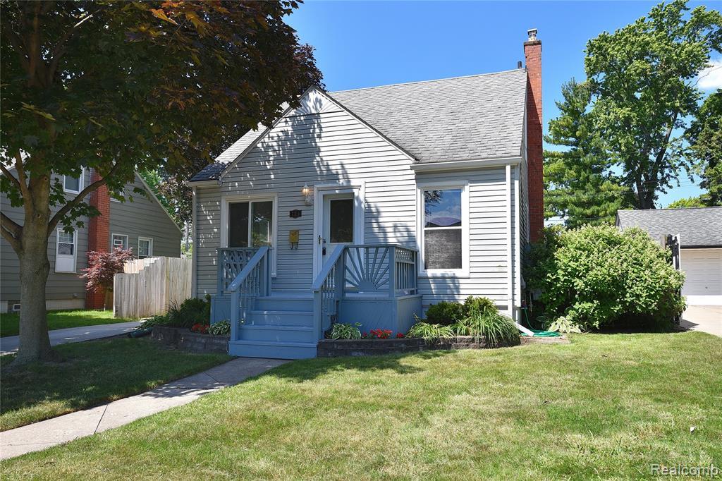 725 Flowerdale Street - Photo 1