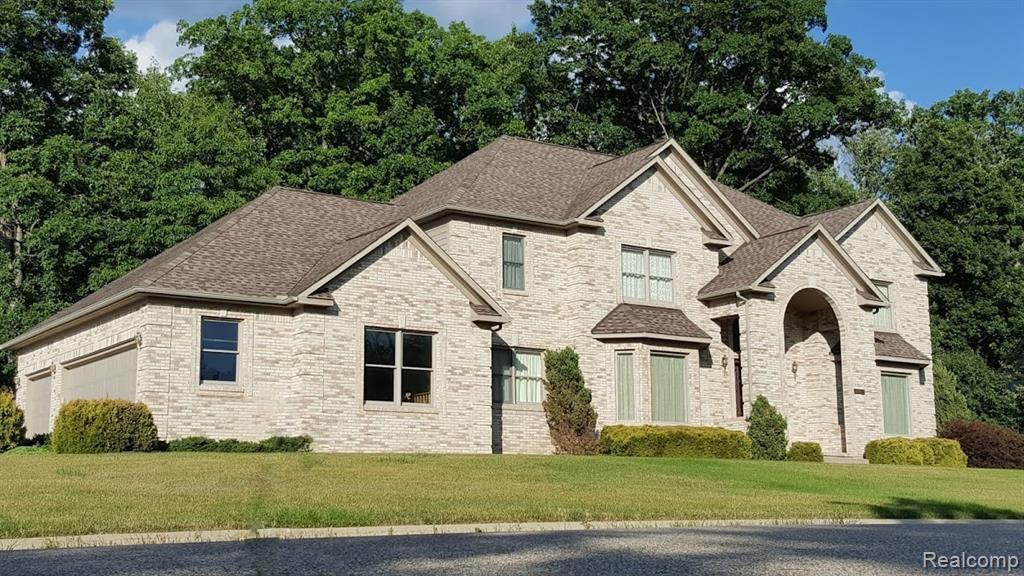 2103 Willow Leaf Drive - Photo 1