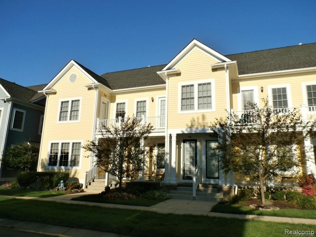 330 Roosevelt Street - Photo 1