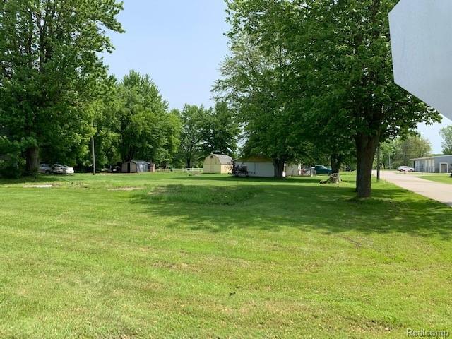 9614 Main Street - Photo 1