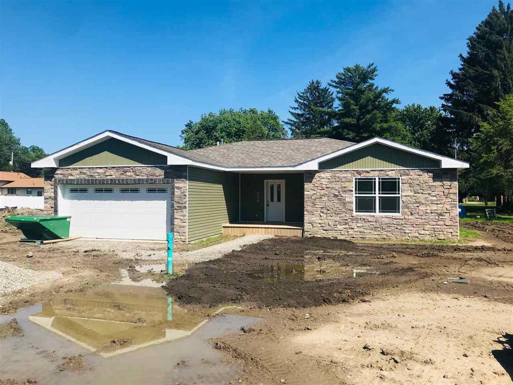 15598 Pine Street - Photo 1