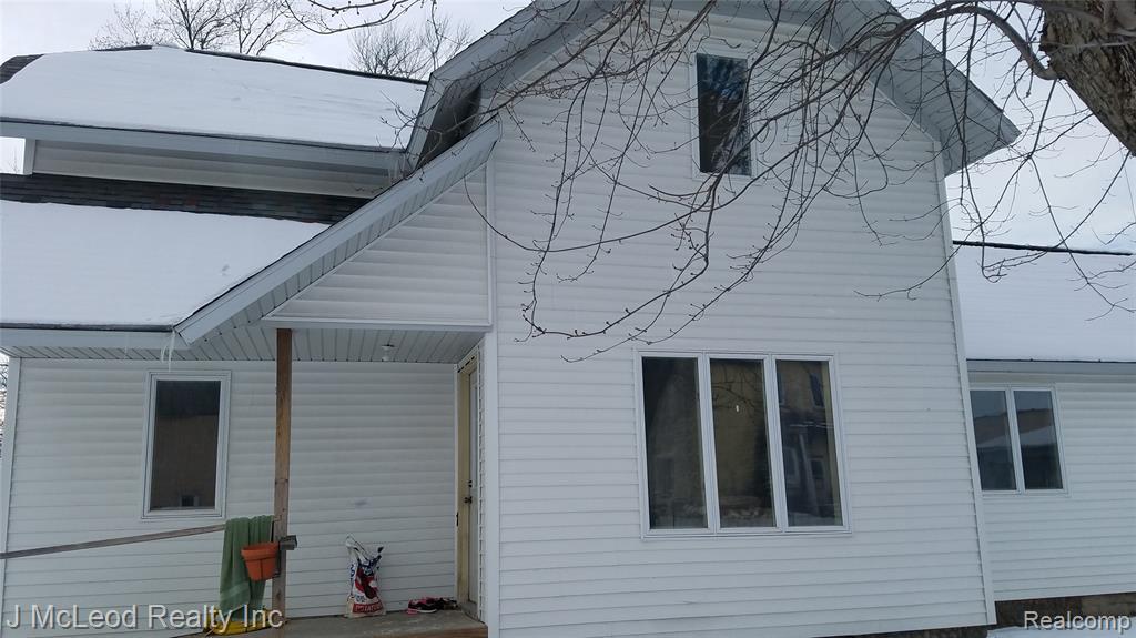 4264 Lynn Street - Photo 1