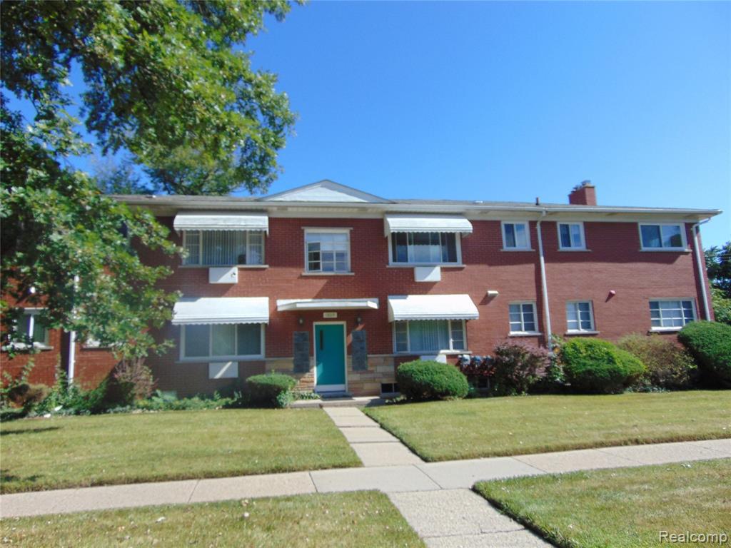 1809 Gardenia Avenue - Photo 1