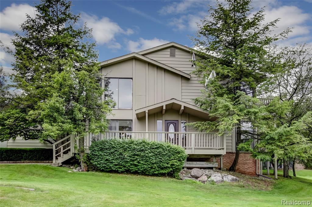 7468 Pebble Lane - Photo 1