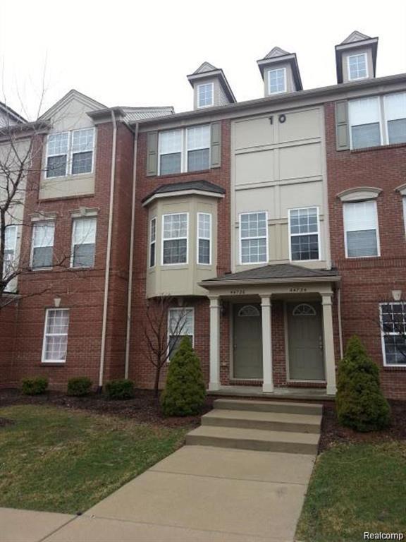 44726 Gwinnett Loop - Photo 1