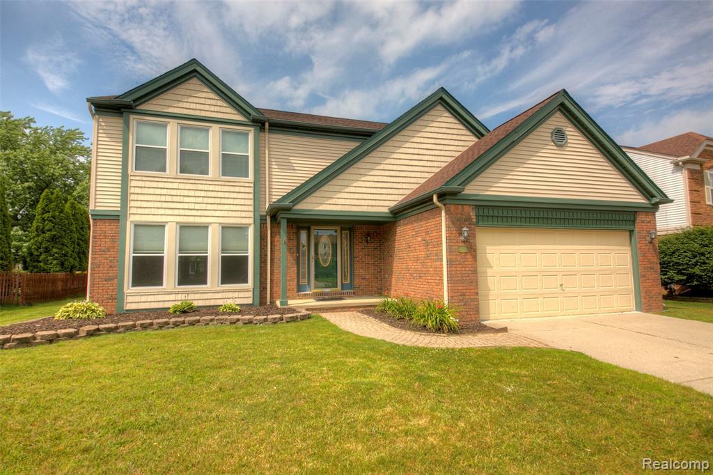 46596 Registry Drive - Photo 1