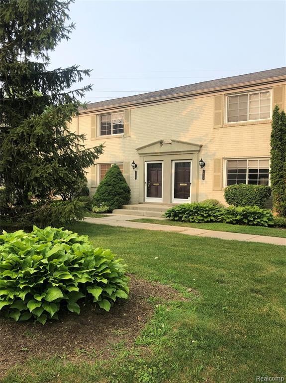 1660 Graefield Road - Photo 1