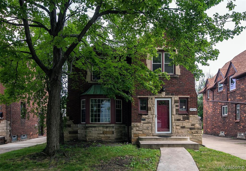 3924 Yorkshire Road - Photo 1