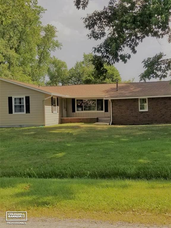 3201 S Shoreview - Photo 1