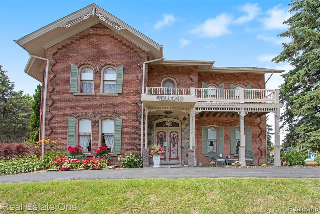 5712 Main Street - Photo 1