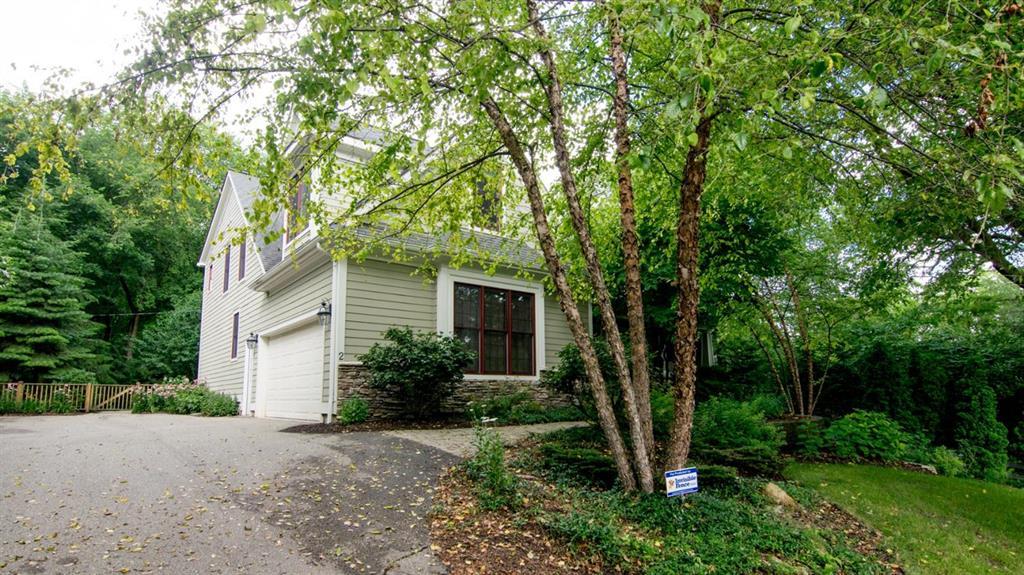 2 Shipman Circle - Photo 1