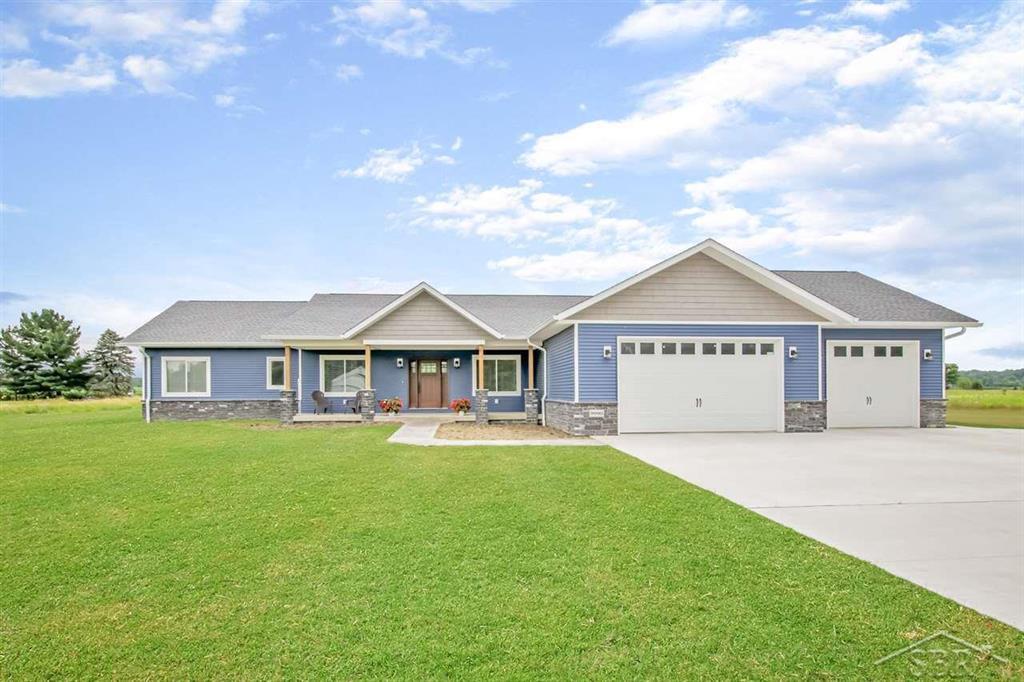 9990 Townline - Photo 1