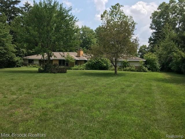 32570 Lahser Road - Photo 1