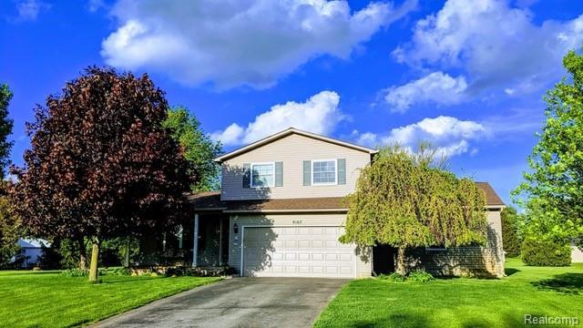 9107 Eagle Run Drive - Photo 1
