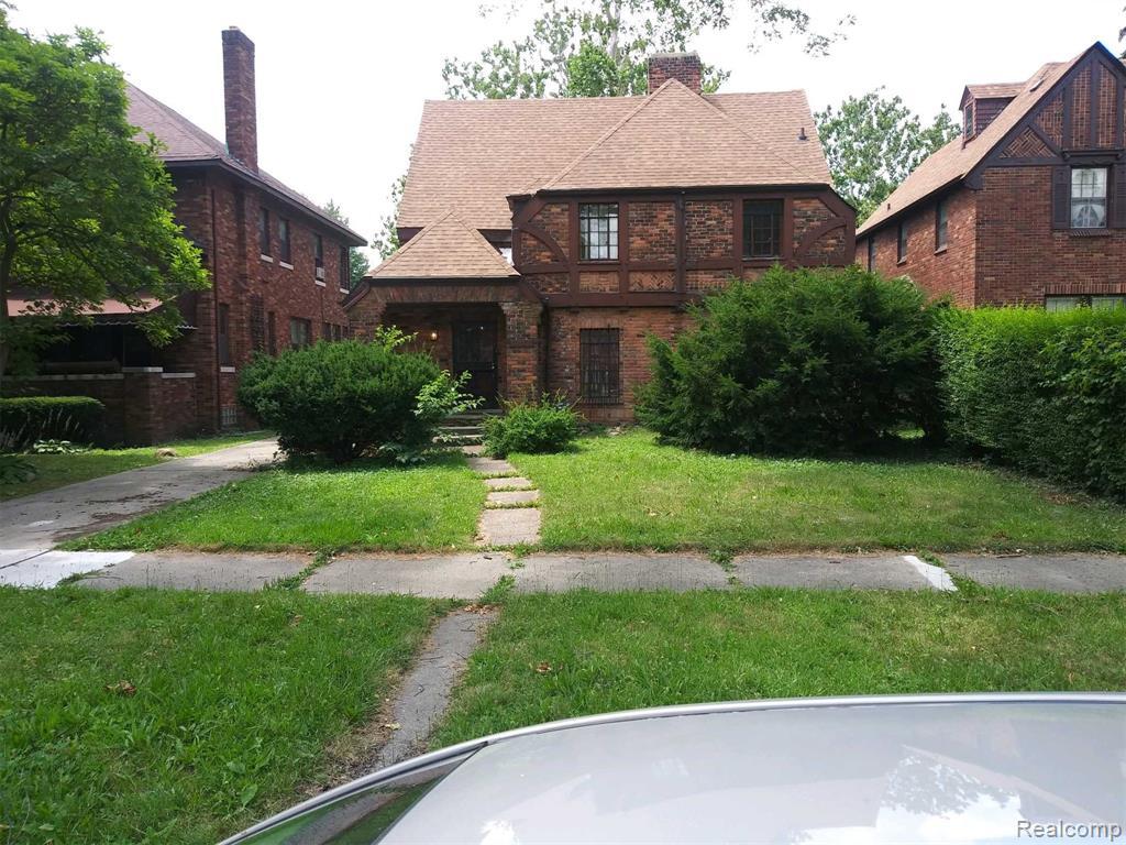 12733 Broadstreet Avenue - Photo 1