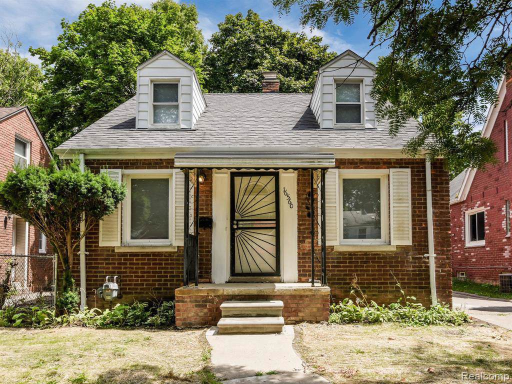 16560 Avon Avenue - Photo 1