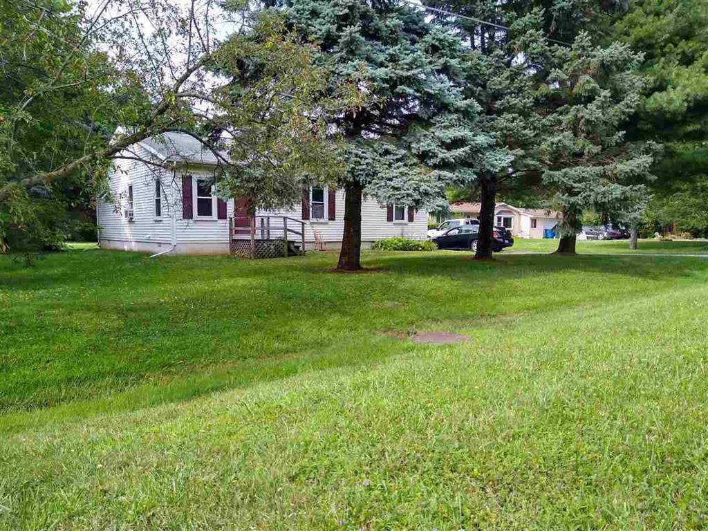 5482 Grand Blanc Road - Photo 1