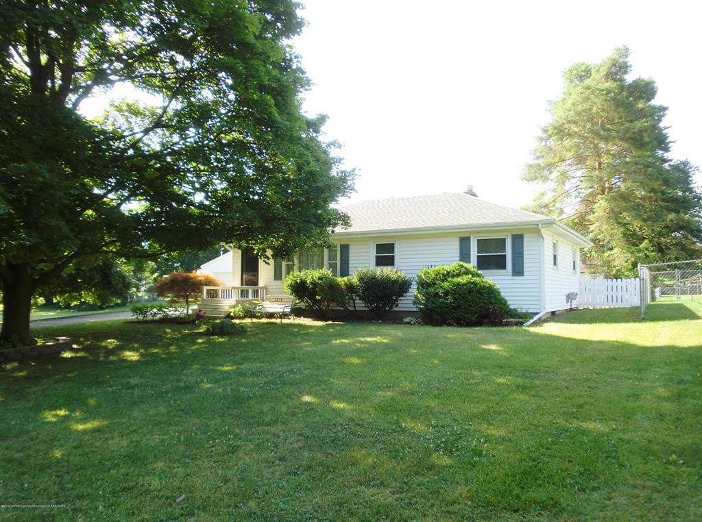 1378 Cloverleaf Road - Photo 1
