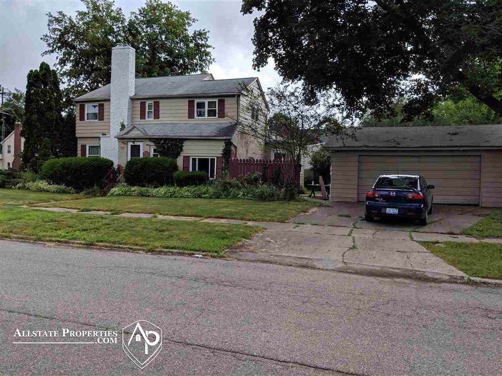 1105 Lafayette - Photo 1
