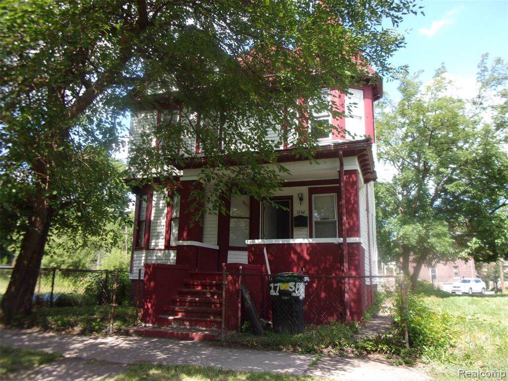 1758 Helen Street - Photo 1