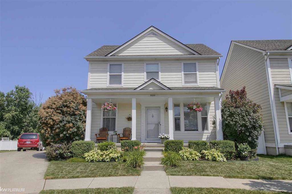 31889 Cranston St - Photo 1