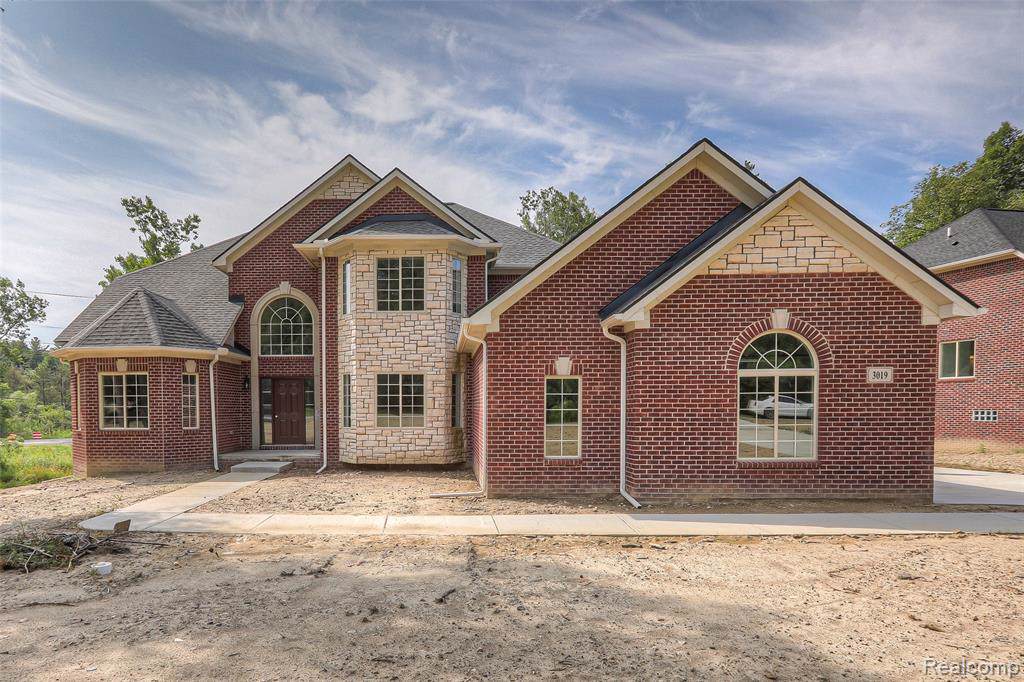 3019 Cairncross Drive - Photo 1