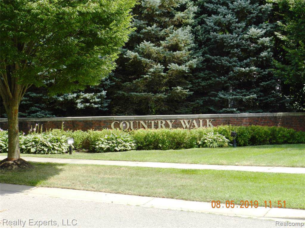 42119 Richmond Drive - Photo 1