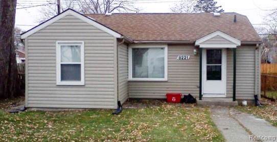 8221 Chalmers Avenue - Photo 1
