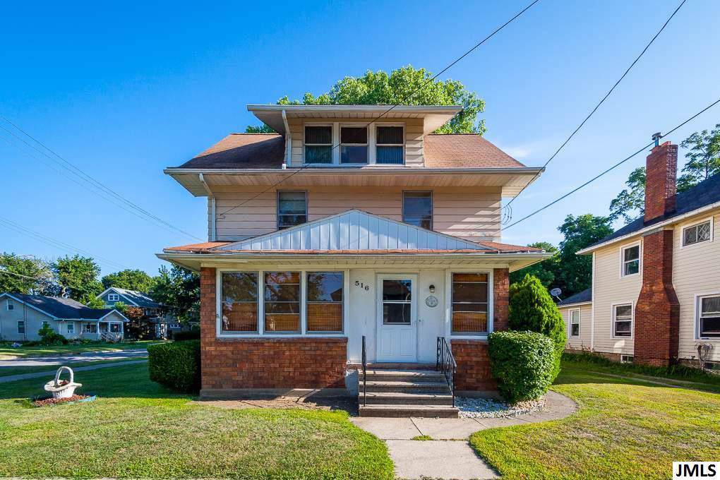 516 Mcbride - Photo 1