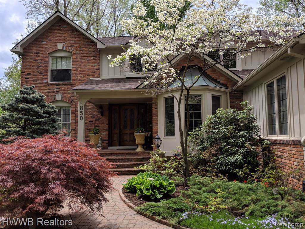 850 Great Oaks Drive - Photo 1