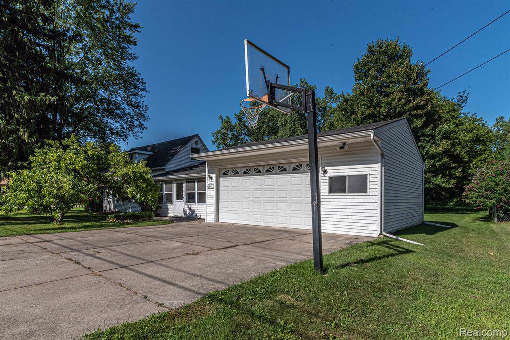 20911 Sunnydale Street - Photo 1