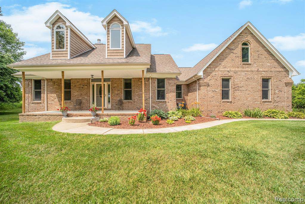 9587 Ellis Road - Photo 1