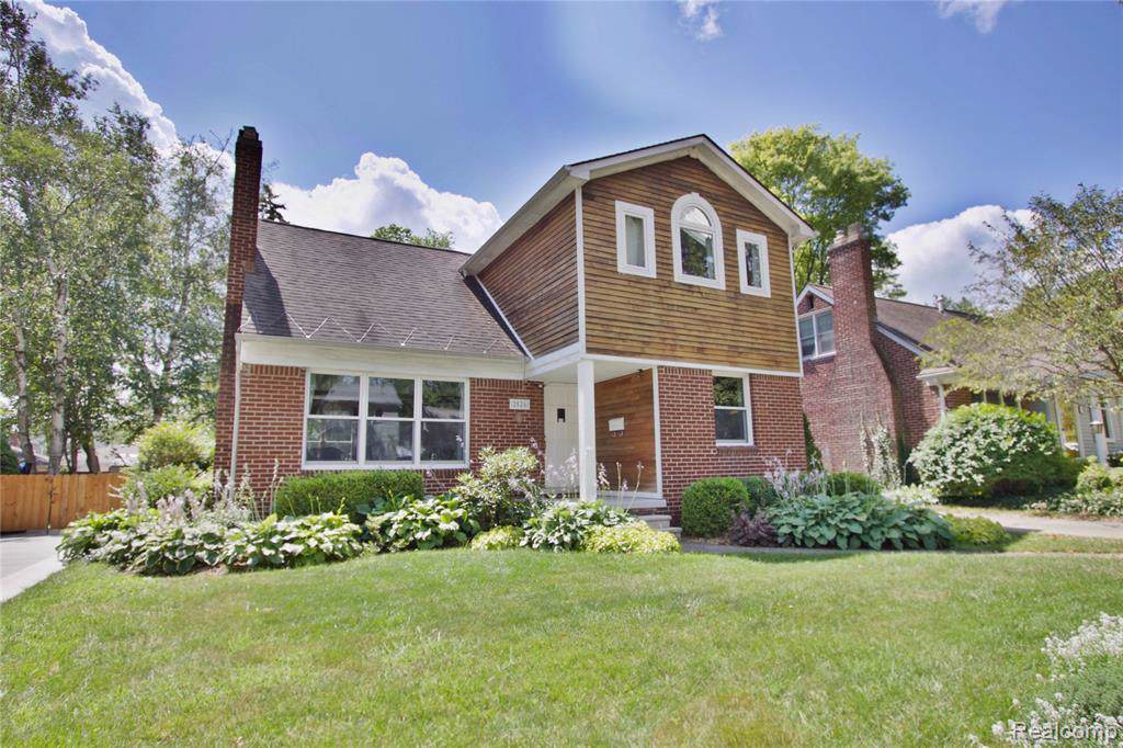 2526 Windemere Road - Photo 1